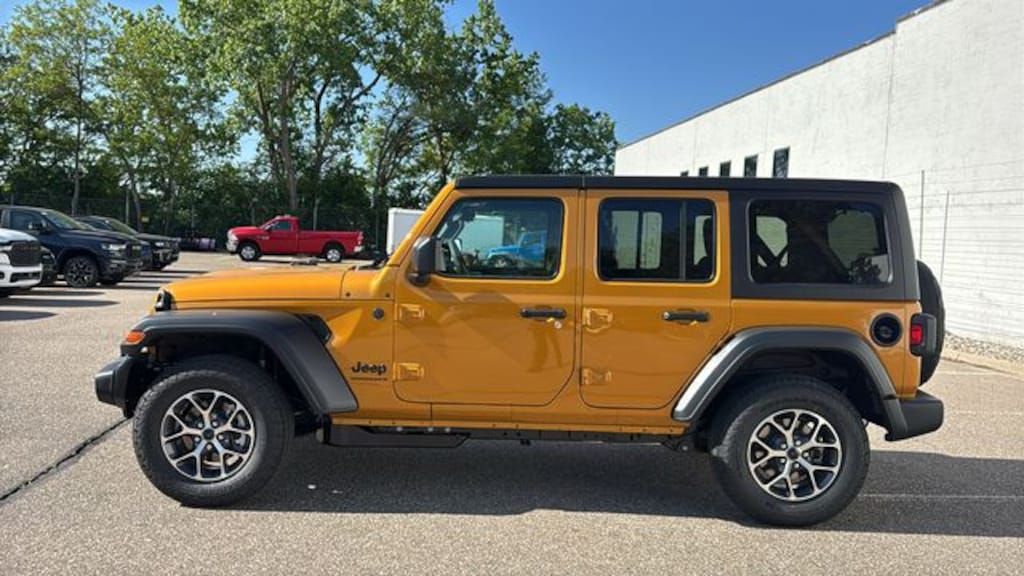 New 2026 Jeep Wrangler 4-DOOR SPORT S Sport Utility