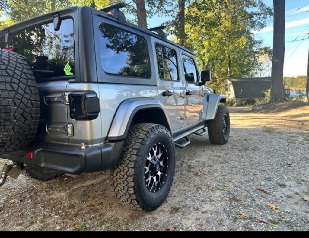 Certified 2018 Jeep Wrangler Unlimited Sahara SUV