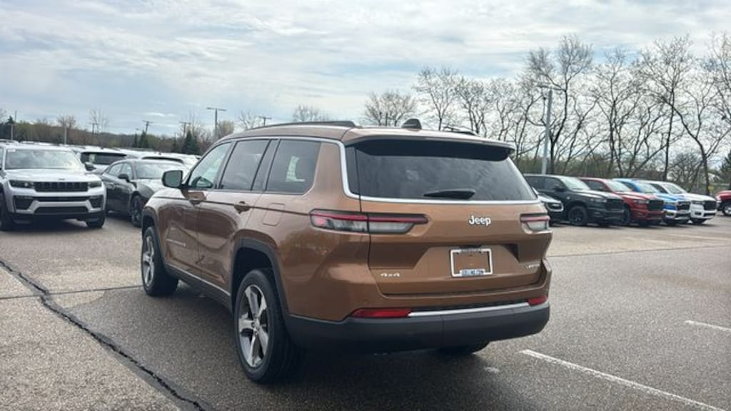 New 2026 Jeep Grand Cherokee L LIMITED 4X4 Sport Utility