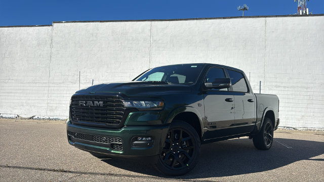 2027 Ram 1500 LARAMIE CREW CAB 4X4 5'7 BOX Pickup