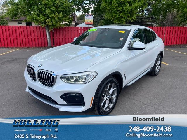 2021 BMW X4 xDrive30i's photo