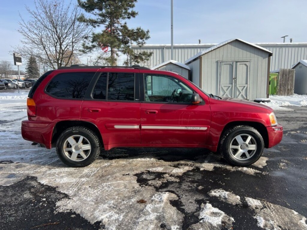 Used 2004 GMC Envoy SLT SUV