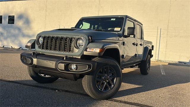 2026 Jeep Gladiator Sport S's photo