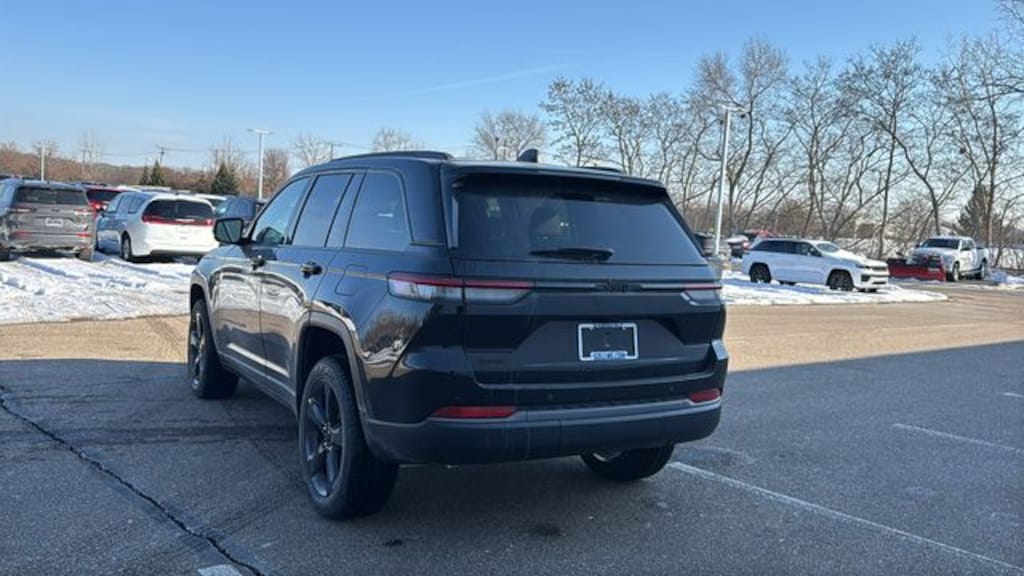 New 2026 Jeep Grand Cherokee LIMITED 4X4 Sport Utility