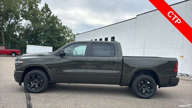 New 2027 Ram 1500 BIG HORN CREW CAB 4X4 5'7 BOX Pickup