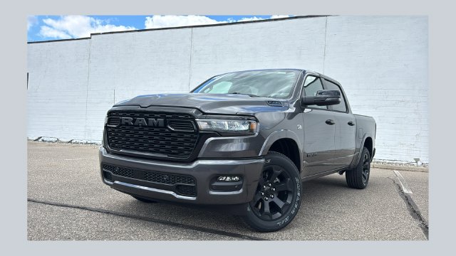 New 2026 Ram 1500 BIG HORN CREW CAB 4X4 5'7 BOX Pickup