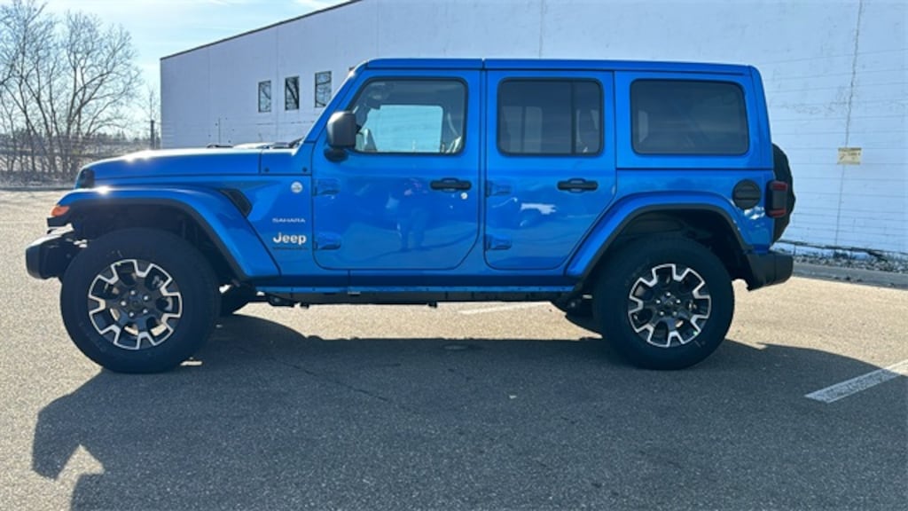 2024 Jeep Wrangler Sahara For Sale 1C4PJXENXRW140205 Bloomfield Hills