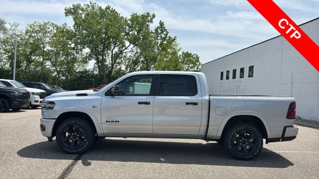 New 2026 Ram 1500 BIG HORN CREW CAB 4X4 5'7 BOX Pickup