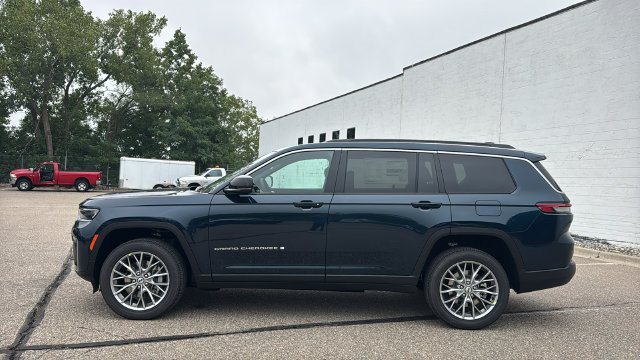 New 2027 Jeep Grand Cherokee L LIMITED 4X4 Sport Utility