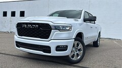 2025 Ram 1500 BIG HORN CREW CAB 4X4 5'7 BOX Pickup