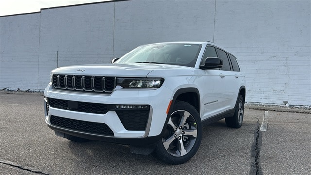 2026 Jeep Grand Cherokee L Limited's photo