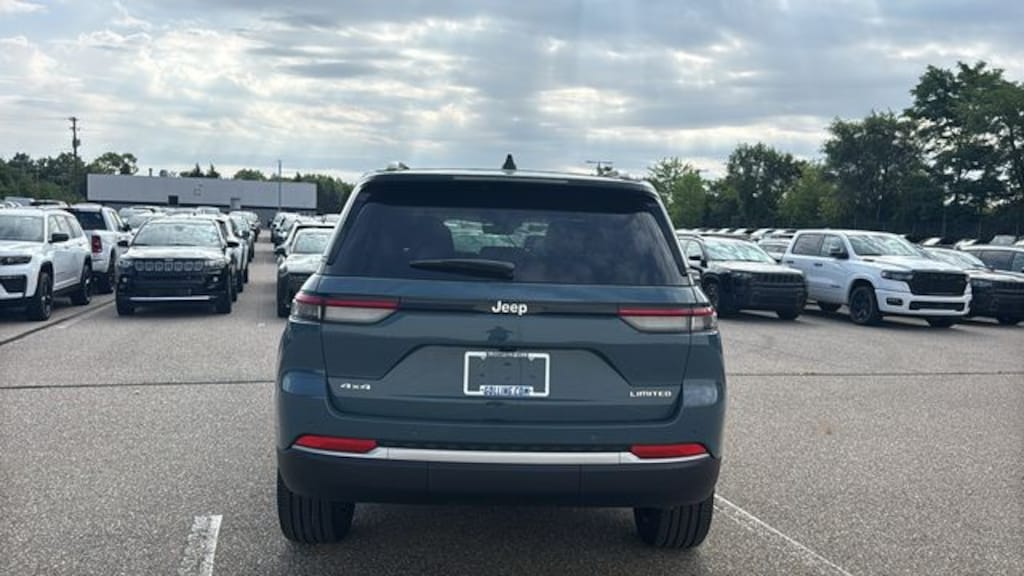 New 2027 Jeep Grand Cherokee Limited Sport Utility