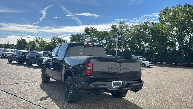 New 2027 Ram 1500 BIG HORN CREW CAB 4X4 5'7 BOX Pickup