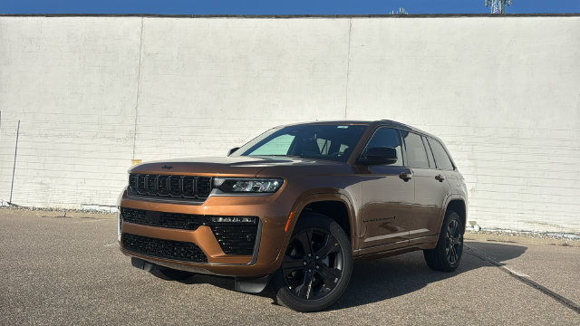 New 2027 Jeep Grand Cherokee 2 Row LIMITED 4X4 Sport Utility
