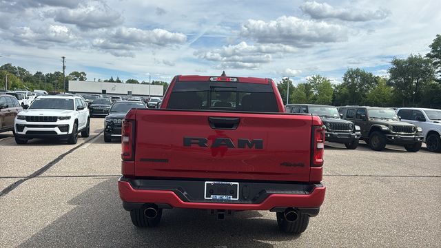 New 2027 Ram 1500 BIG HORN CREW CAB 4X4 5'7 BOX Pickup