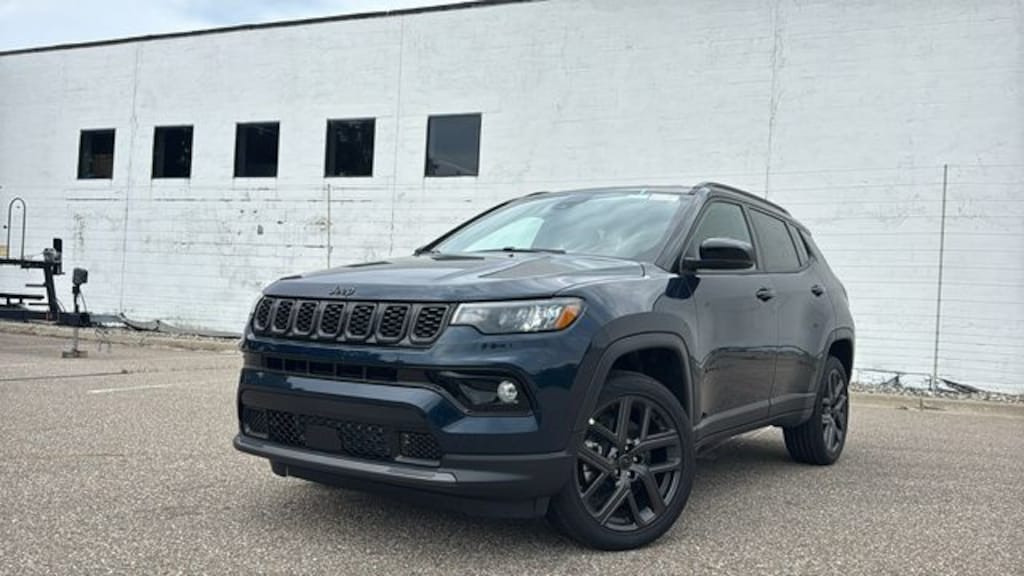 New 2026 Jeep Compass LIMITED ALTITUDE 4X4 Sport Utility
