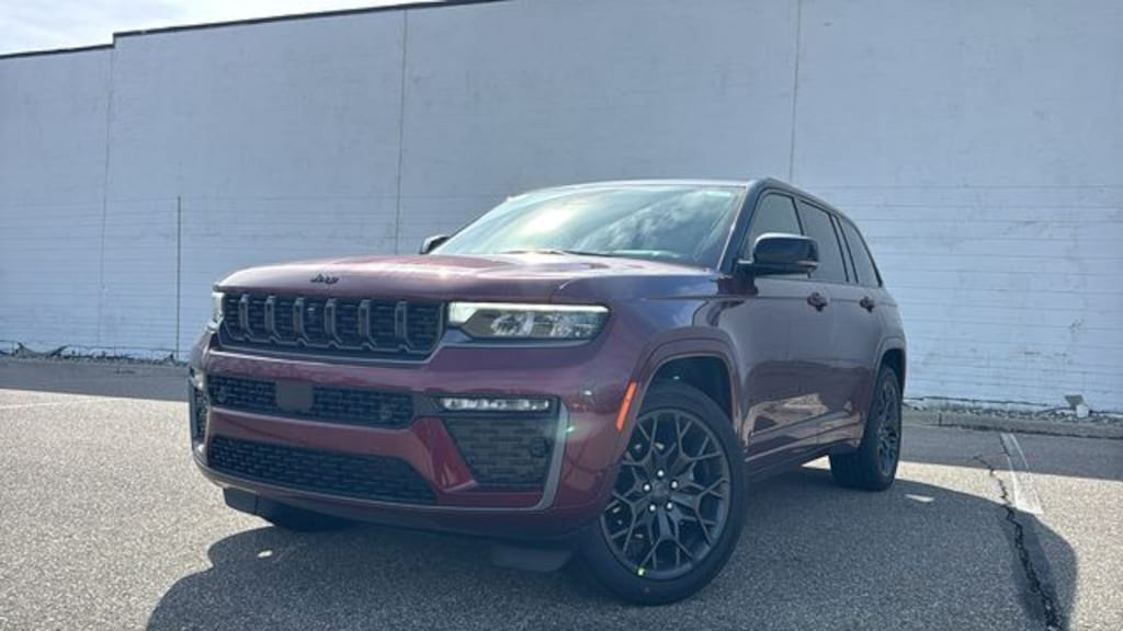 New 2026 Jeep Grand Cherokee SUMMIT 4X4 Sport Utility