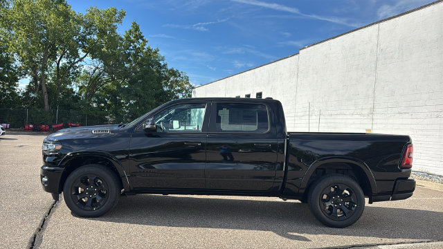 New 2027 Ram 1500 BIG HORN CREW CAB 4X4 5'7 BOX Pickup