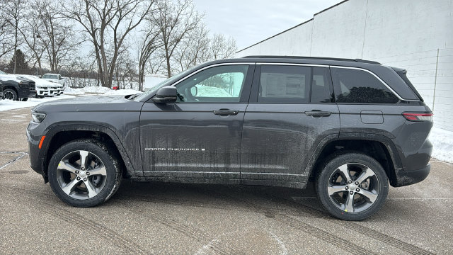 New 2026 Jeep Grand Cherokee LIMITED 4X4 Sport Utility