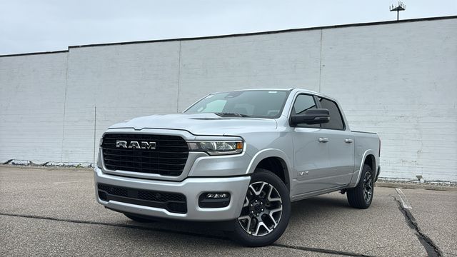 New 2027 Ram 1500 LARAMIE CREW CAB 4X4 5'7 BOX Pickup