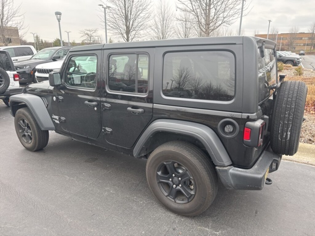 Used 2018 Jeep Wrangler Unlimited Sport S SUV