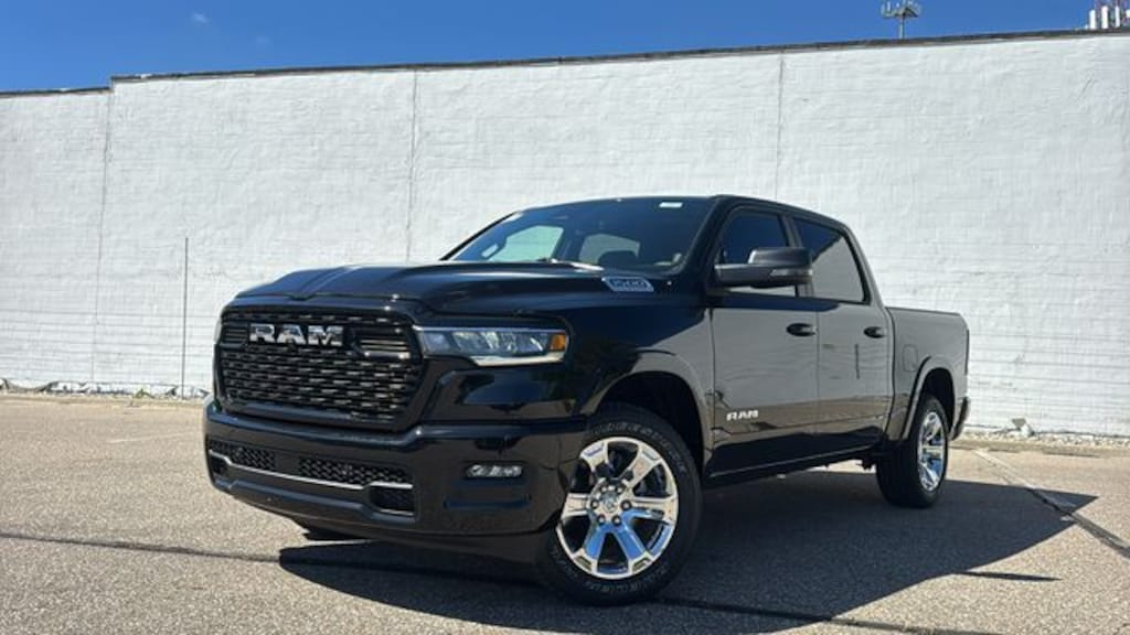 New 2027 Ram 1500 BIG HORN CREW CAB 4X4 5'7 BOX Pickup