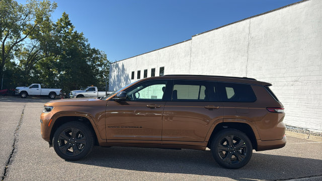 New 2027 Jeep Grand Cherokee L 3 Row LIMITED 4X4 Sport Utility