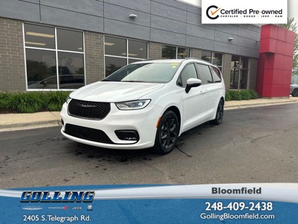 Used 2023 Chrysler Pacifica Touring L Minivan/Van