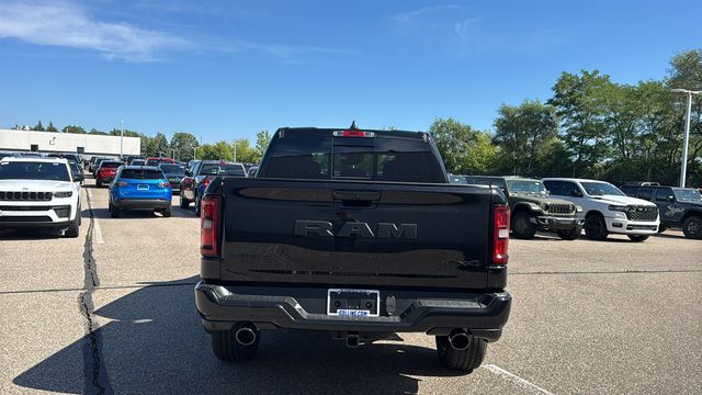 New 2027 Ram 1500 BIG HORN CREW CAB 4X4 5'7 BOX Pickup