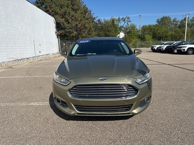 Used 2013 Ford Fusion SE with VIN 3FA6P0HR6DR200112 for sale in Bloomfield Township, MI
