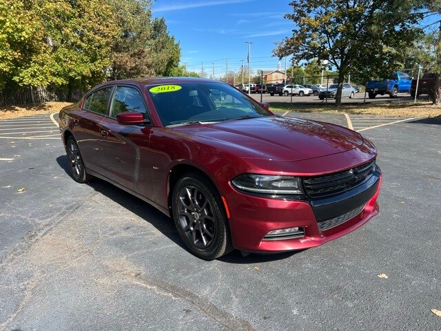 2018 Dodge Charger GT photo 4