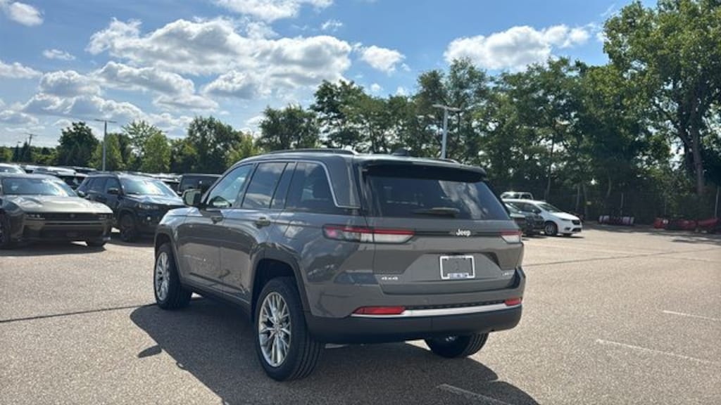 New 2027 Jeep Grand Cherokee Limited Sport Utility