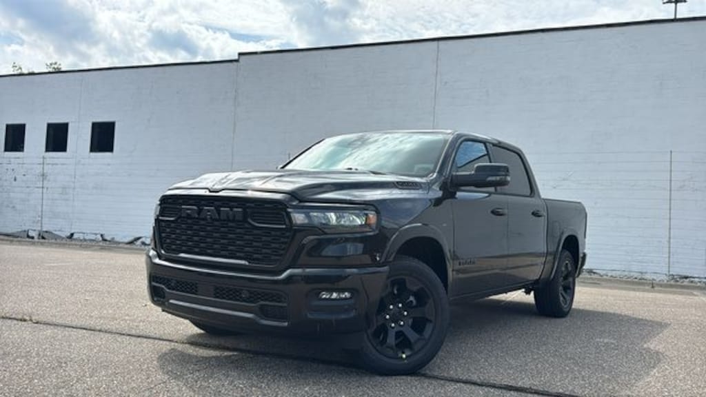 New 2027 Ram 1500 BIG HORN CREW CAB 4X4 5'7 BOX Pickup