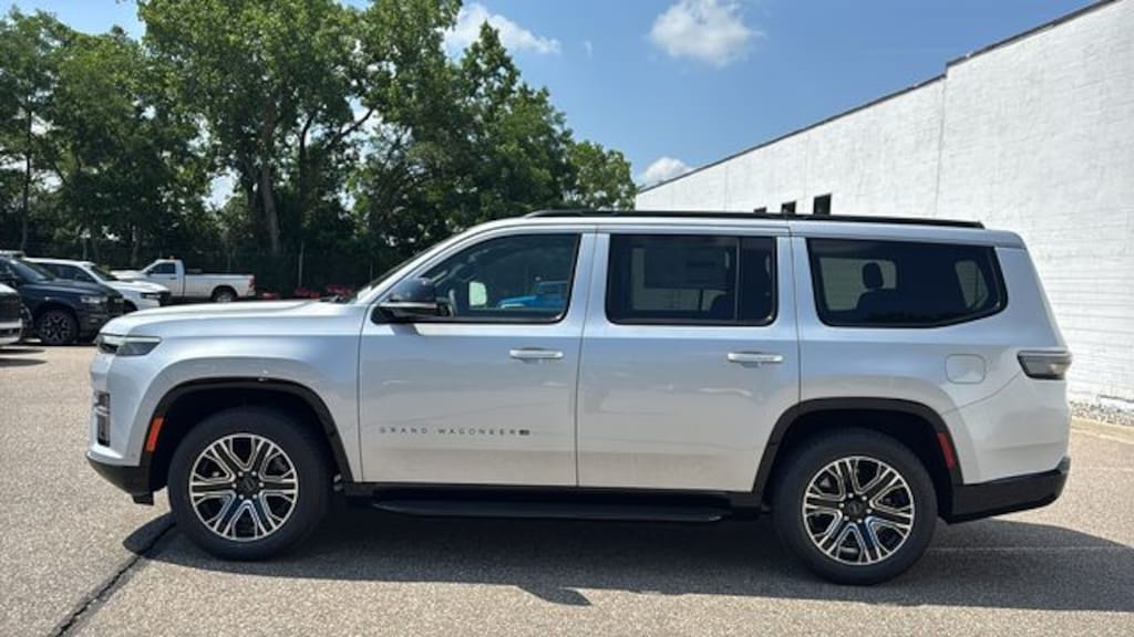 New 2026 Jeep Grand Wagoneer 4X4 Sport Utility