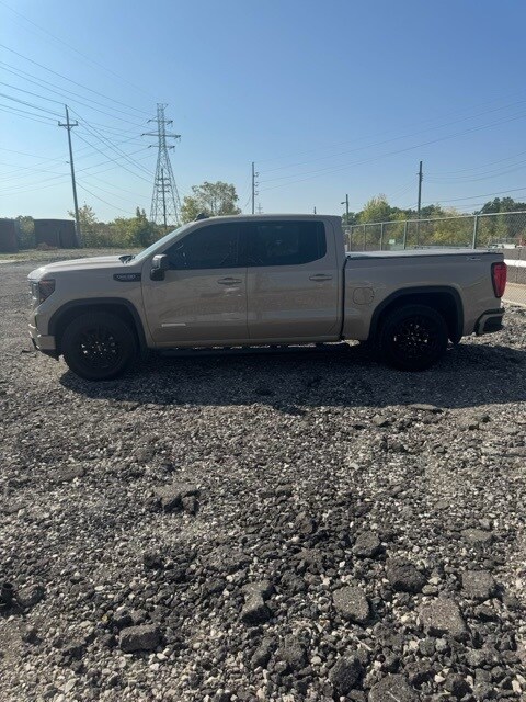 2023 Gmc Sierra 1500 Elevation photo 3