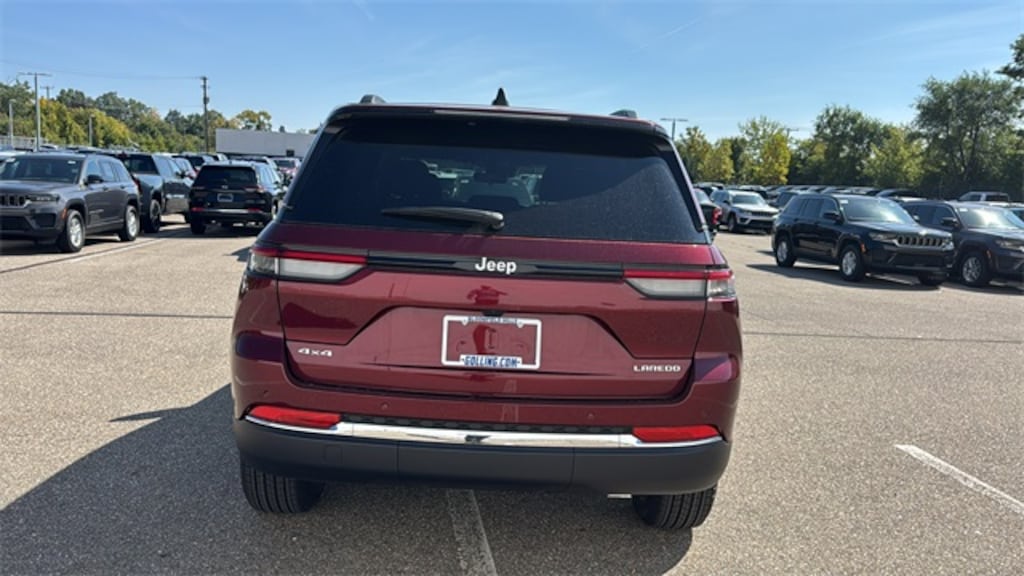 New 2025 Jeep Grand Cherokee Laredo Sport Utility