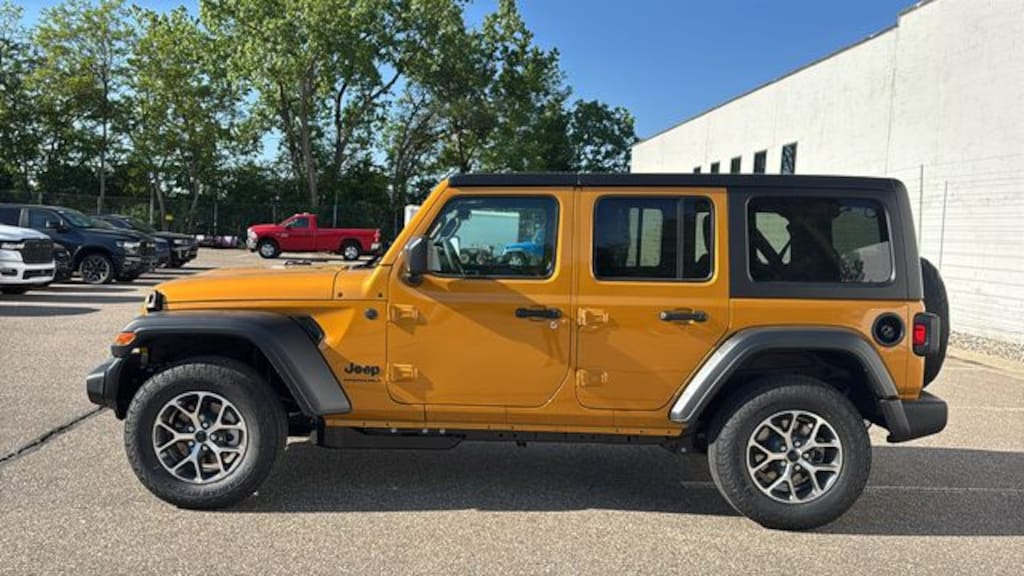 New 2026 Jeep Wrangler 4-DOOR SPORT S Sport Utility