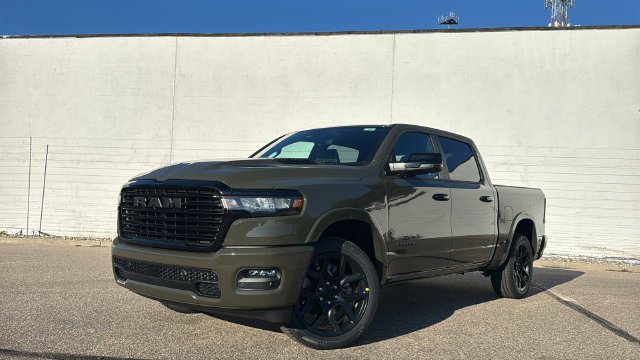 2027 Ram 1500 LARAMIE CREW CAB 4X4 5'7 BOX Pickup
