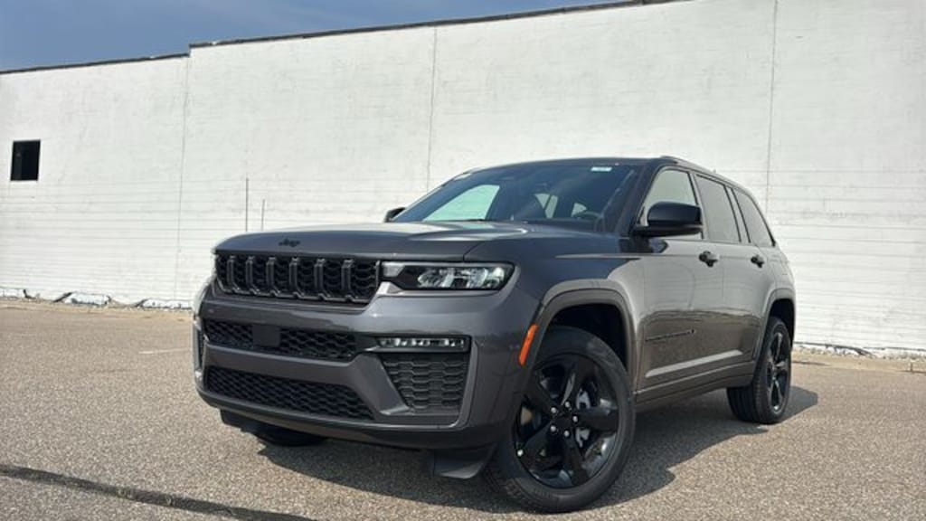 New 2026 Jeep Grand Cherokee LIMITED 4X4 Sport Utility