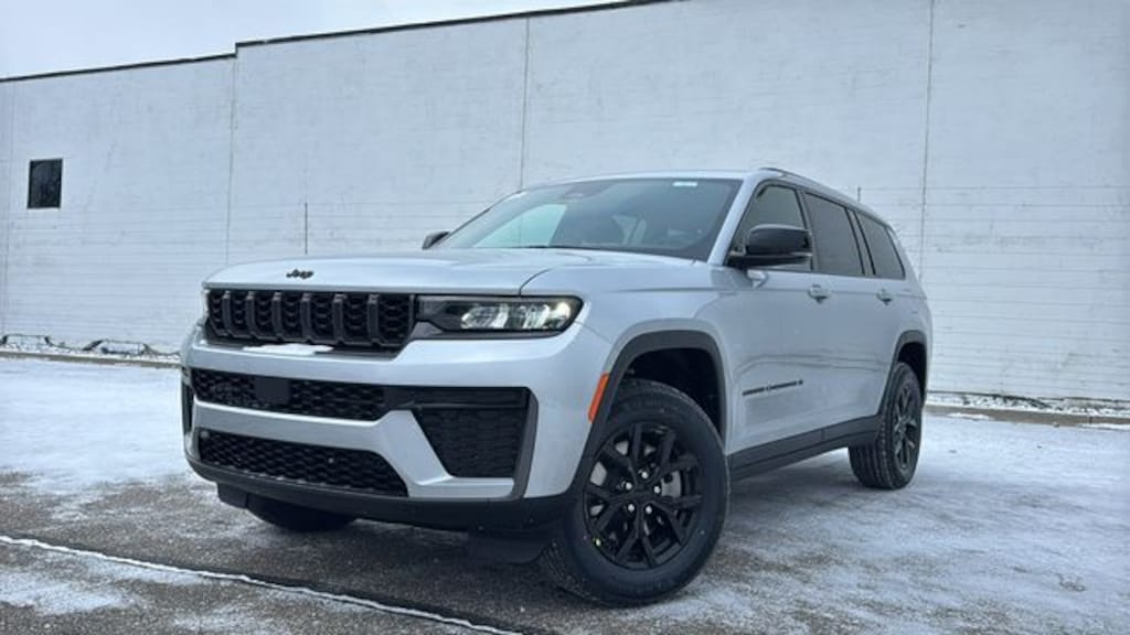 New 2026 Jeep Grand Cherokee L LAREDO ALTITUDE 4X4 Sport Utility