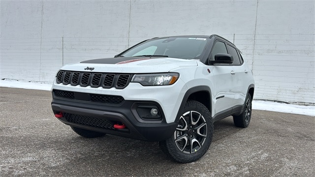 2026 Jeep Compass Trailhawk's photo