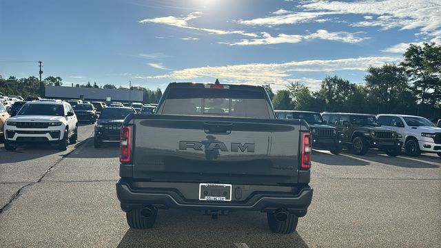 New 2027 Ram 1500 BIG HORN CREW CAB 4X4 5'7 BOX Pickup