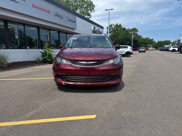 Used 2017 Chrysler Pacifica Touring with VIN 2C4RC1DG4HR508808 for sale in Bloomfield Township, MI