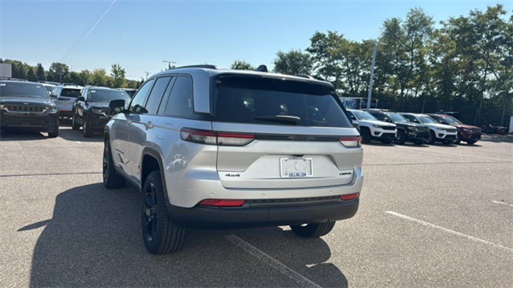 New 2025 Jeep Grand Cherokee Limited Sport Utility