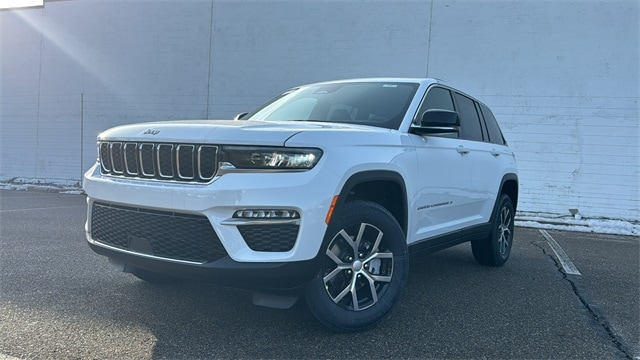 2025 Jeep Grand Cherokee Limited's photo