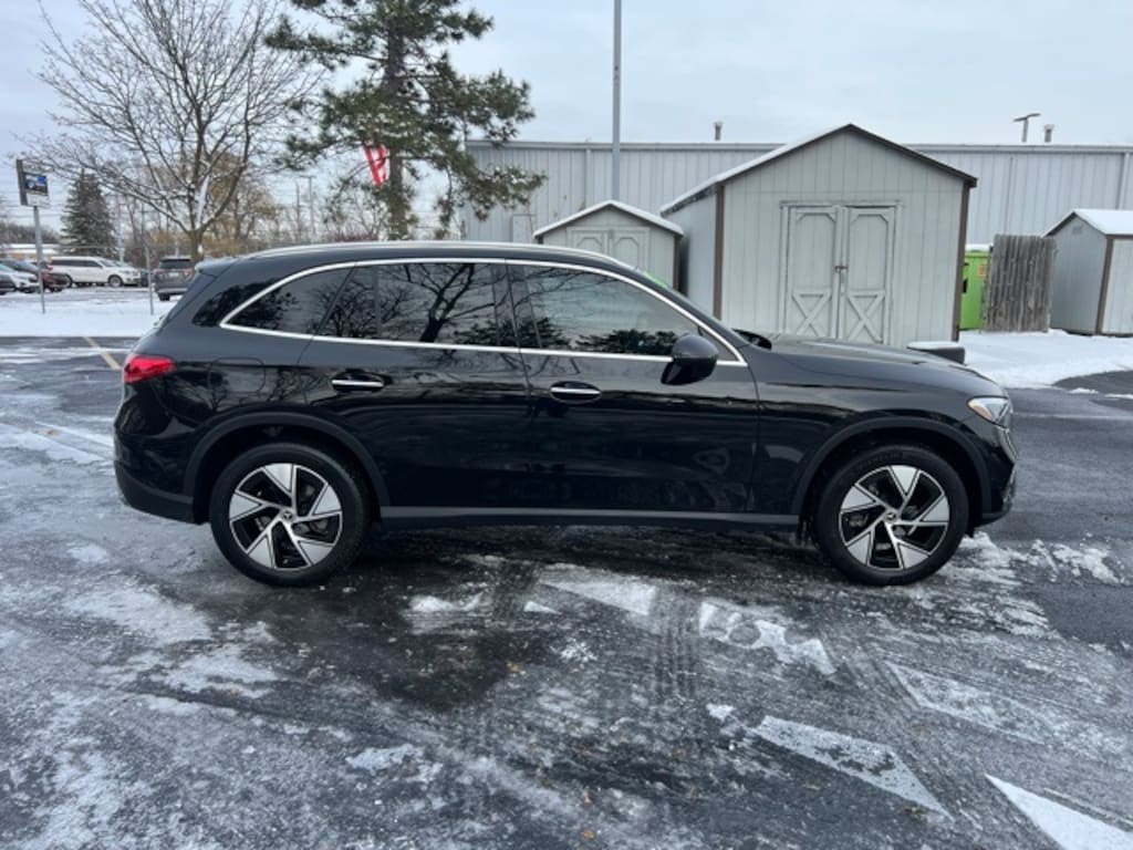 Used 2024 Mercedes-Benz GLC GLC 300 SUV