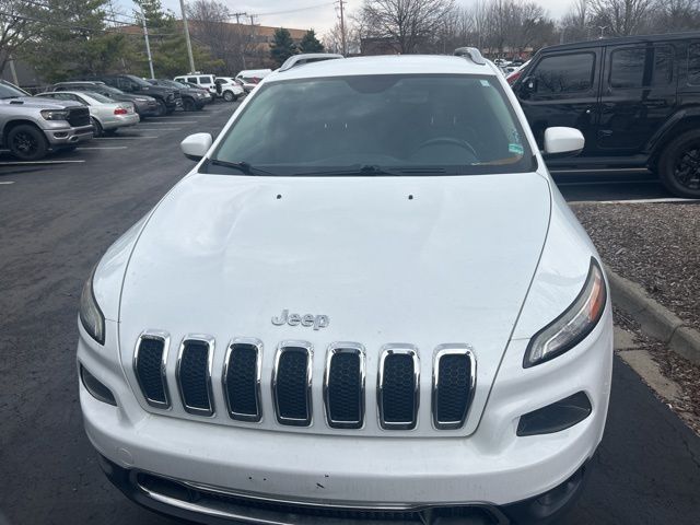 Used 2014 Jeep Cherokee Limited with VIN 1C4PJMDS5EW183902 for sale in Bloomfield Township, MI