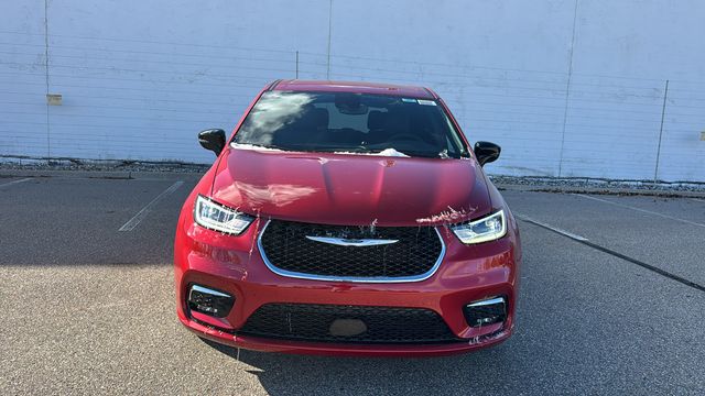 2026 Chrysler Pacifica Select - Photo 8