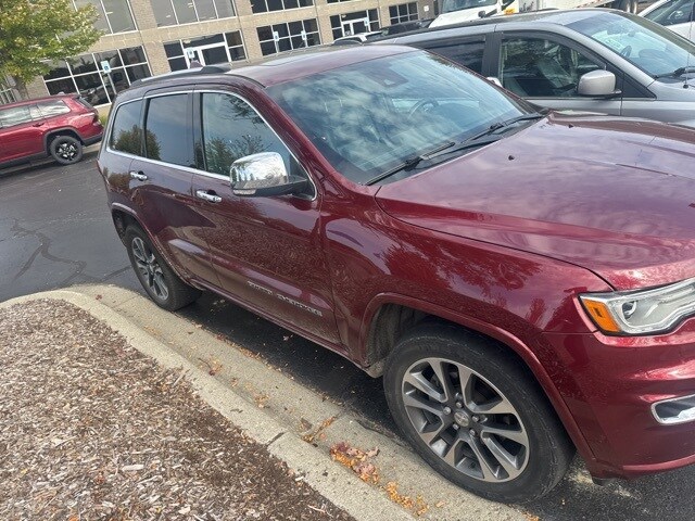 2017 Jeep Grand Cherokee Overland photo 3