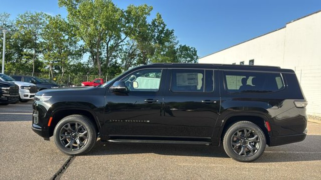 New 2026 Jeep Grand Wagoneer L LIMITED ALTITUDE 4X4 Sport Utility